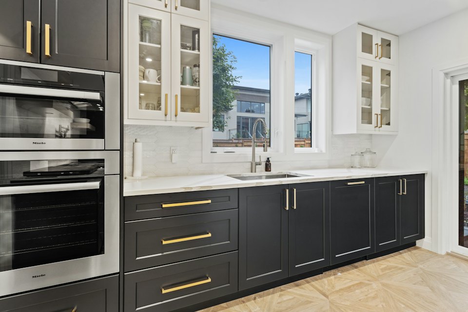 Custom kitchen cabinetry